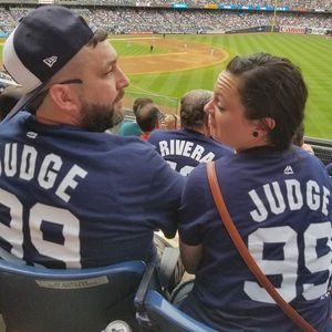 Meet your Posher, Abigail